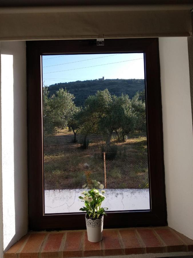 Casa Rural Ventanas A La Sierra Higuera De La Sierra  Buitenkant foto
