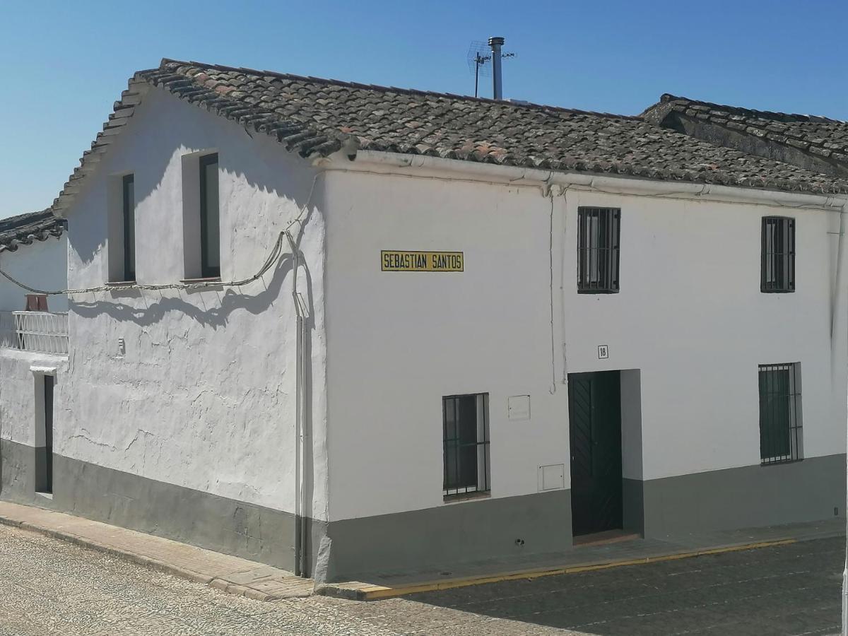 Casa Rural Ventanas A La Sierra Higuera De La Sierra  Buitenkant foto